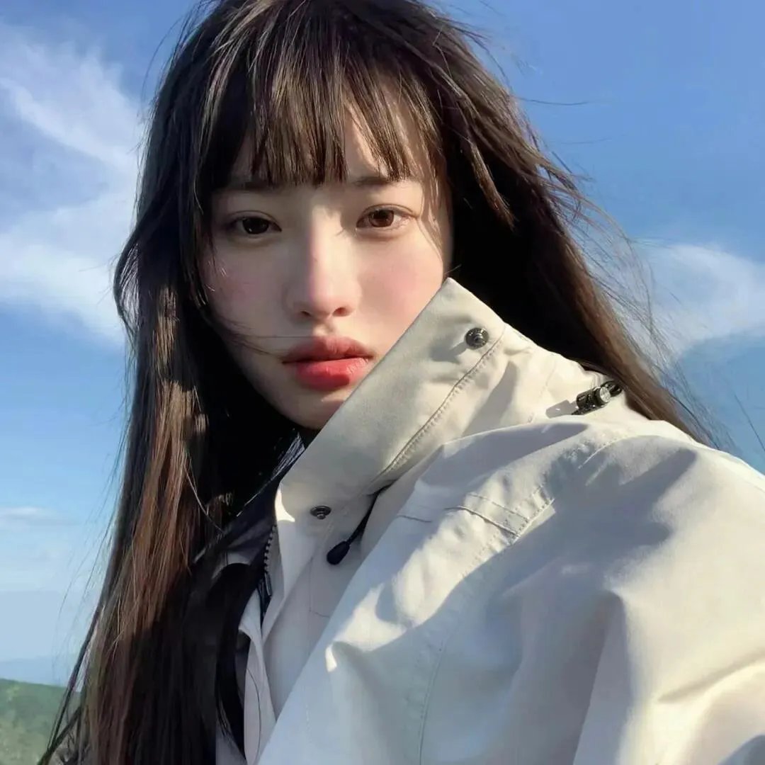 花丧女海报